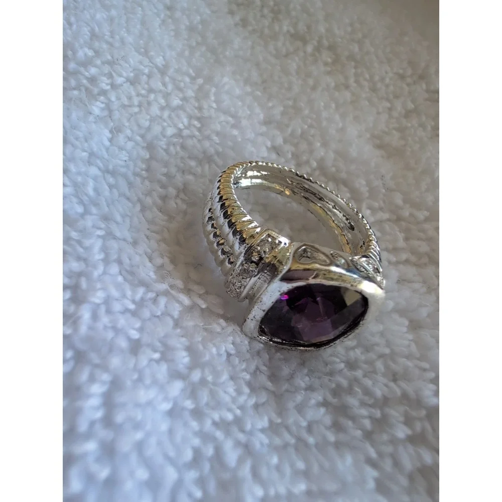 amethyst ring sterling silver size 10.5 detailed band‎